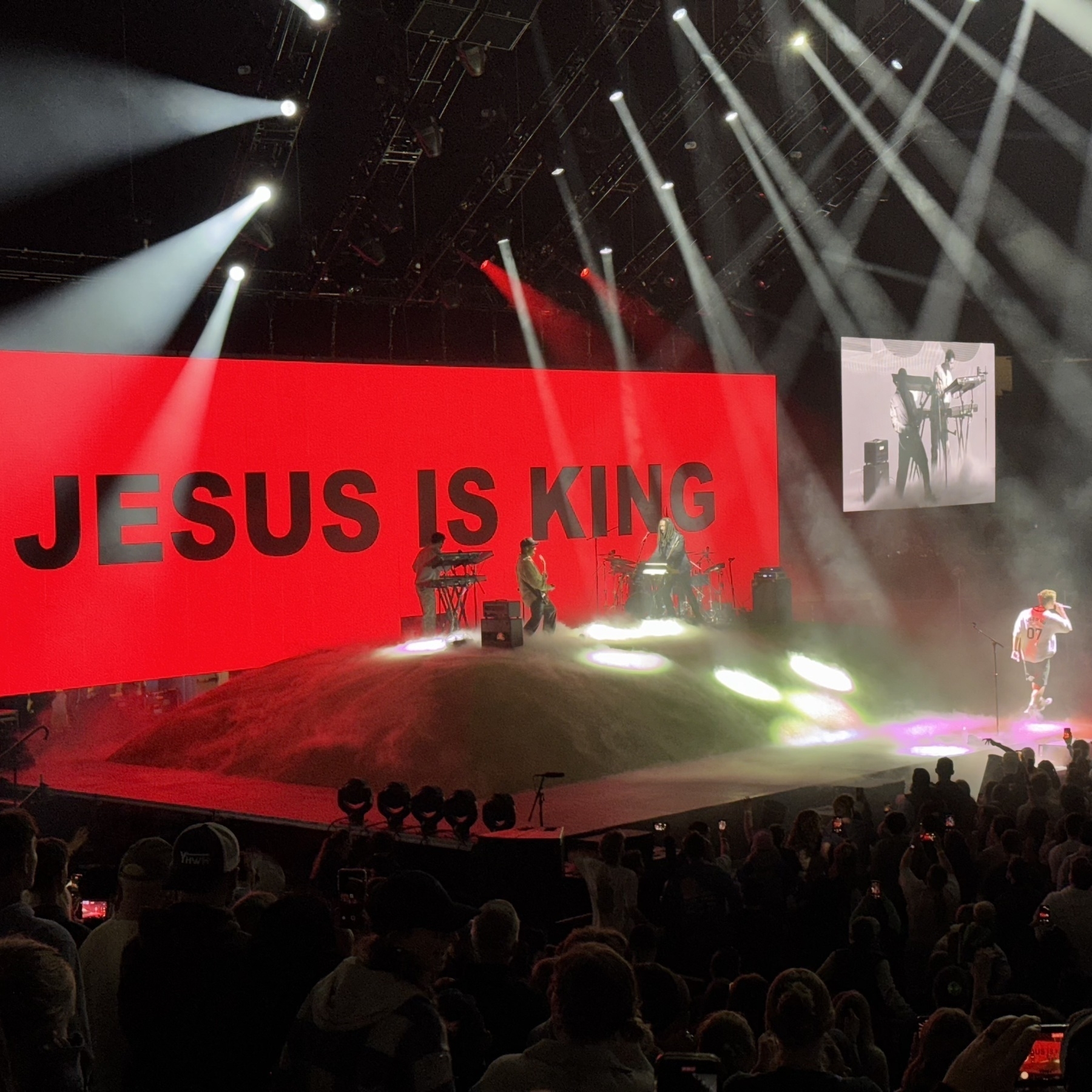 Forrest Frank live in concert performing Drop!